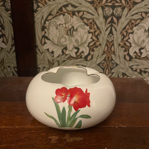 Other - Floral Ceramic Ashtray with Red Flowers